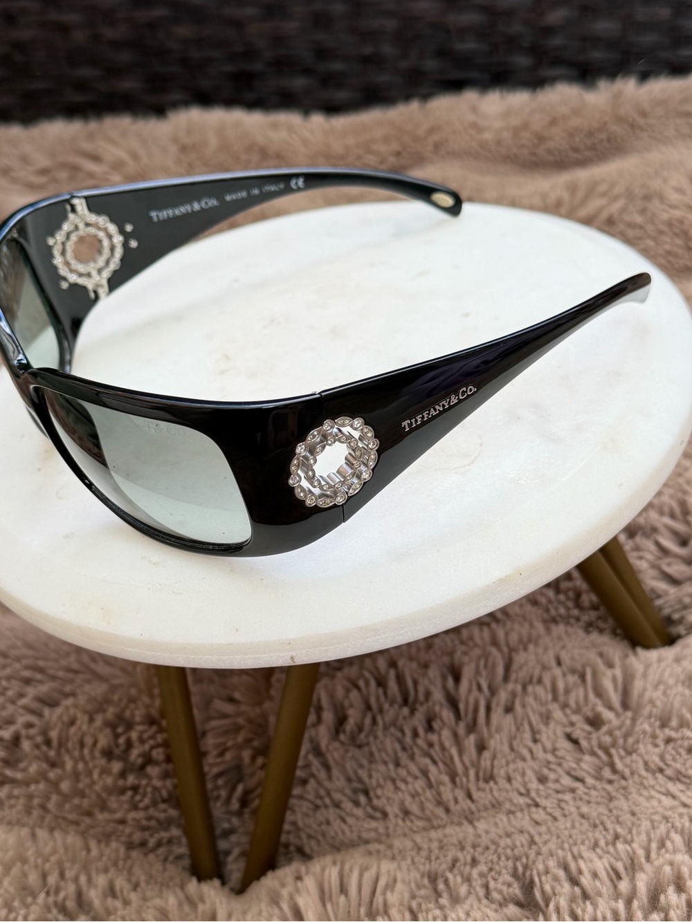 Authentic Vintage 2010 Tiffany & Co. TF 4004-B black oversized sunglasses Y2K